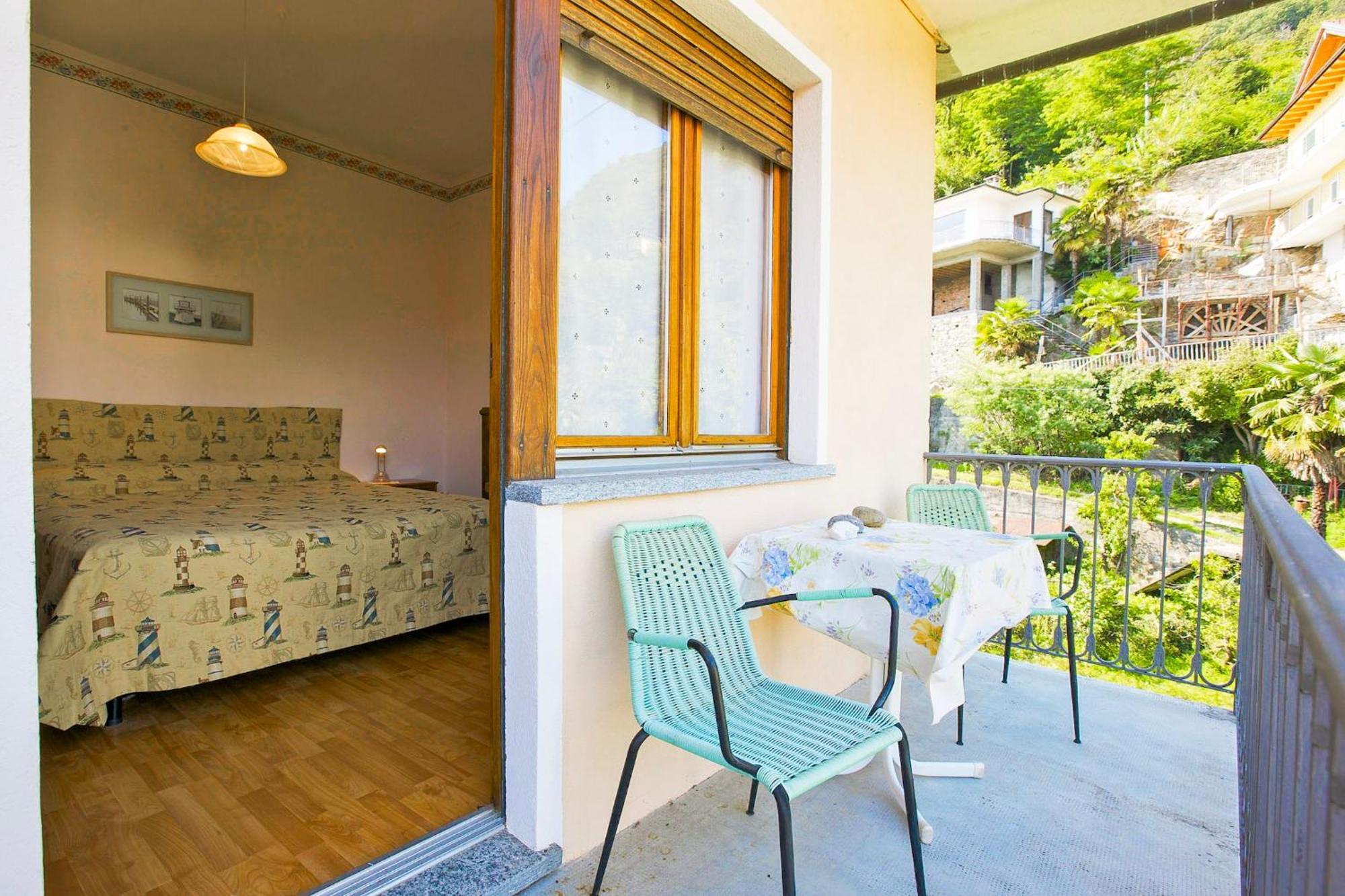 Casa Bougainville Cannobio Exterior photo
